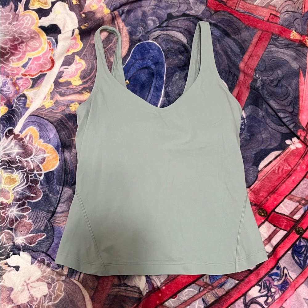 Lululemon Athletica silver blue waist length align tank